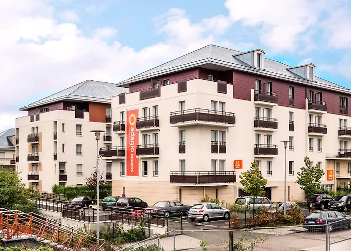Aparthotel Adagio Access Carrieres Sous Poissy