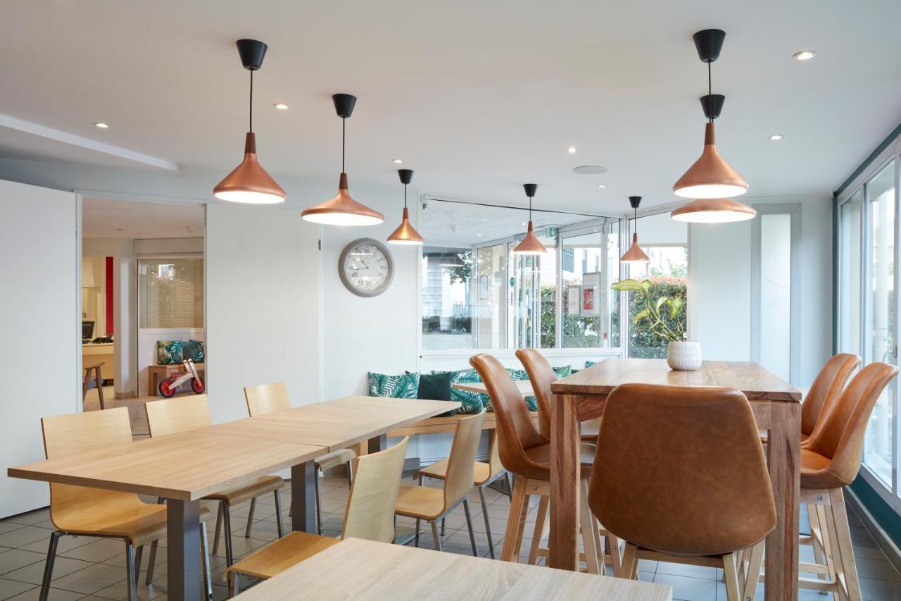 Adagio Access Sous Poissy Aparthotel 2*