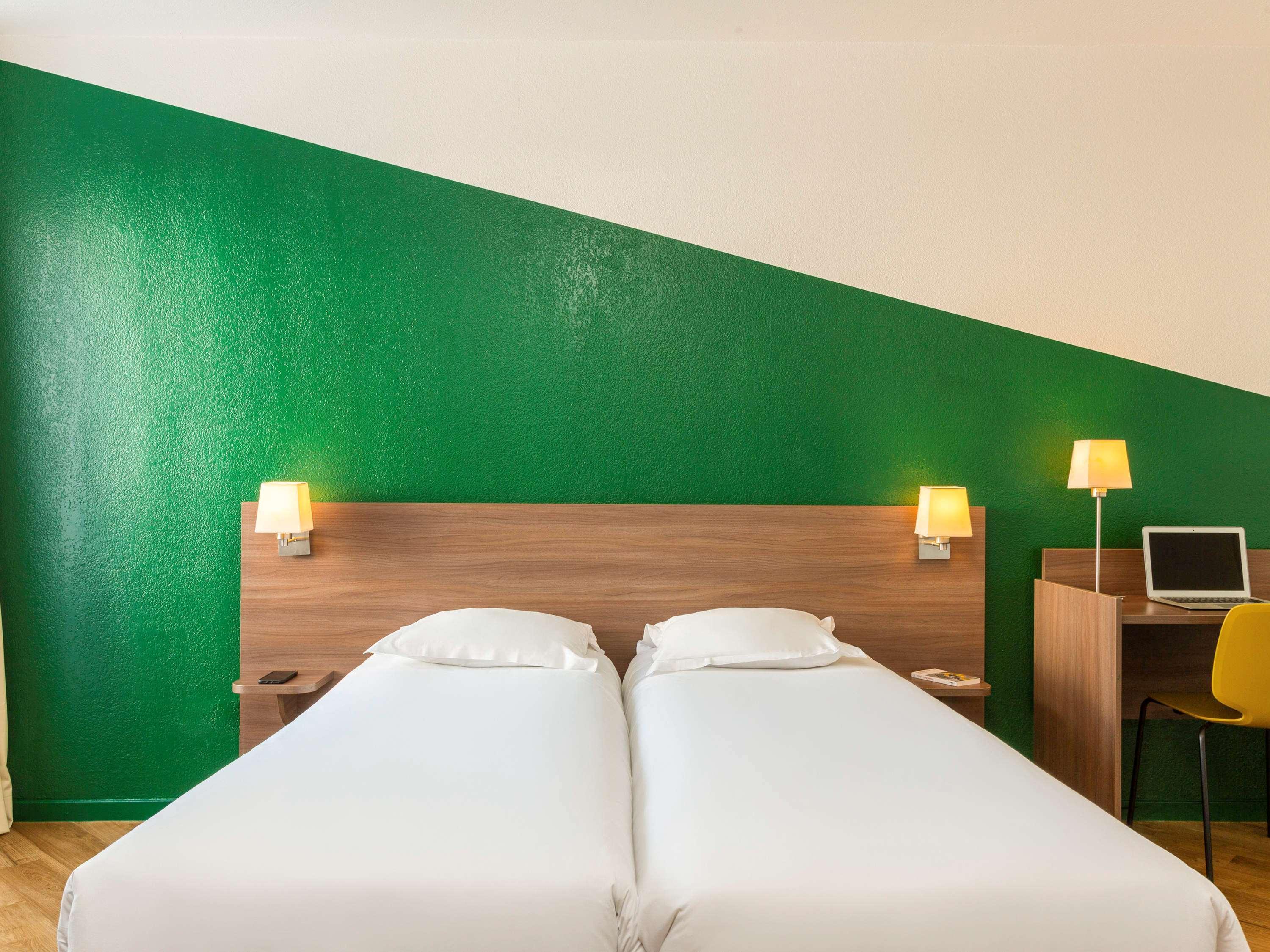 Adagio Access Sous Poissy Aparthotel 2*