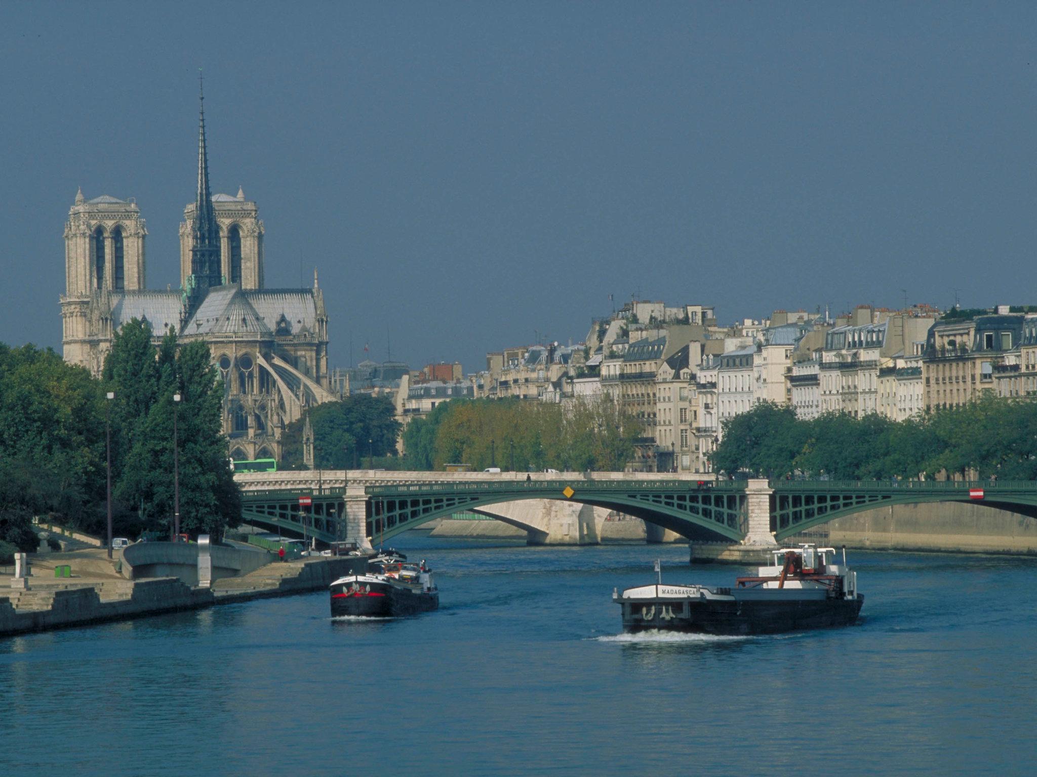 Adagio Access Sous Poissy Aparthotel 2*