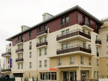 Adagio Access Sous Poissy
