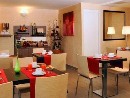 Aparthotel Adagio Access Sous Poissy