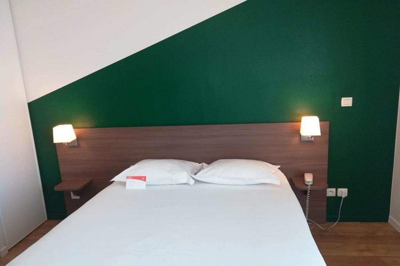 Aparthotel Adagio Access Sous Poissy 2*